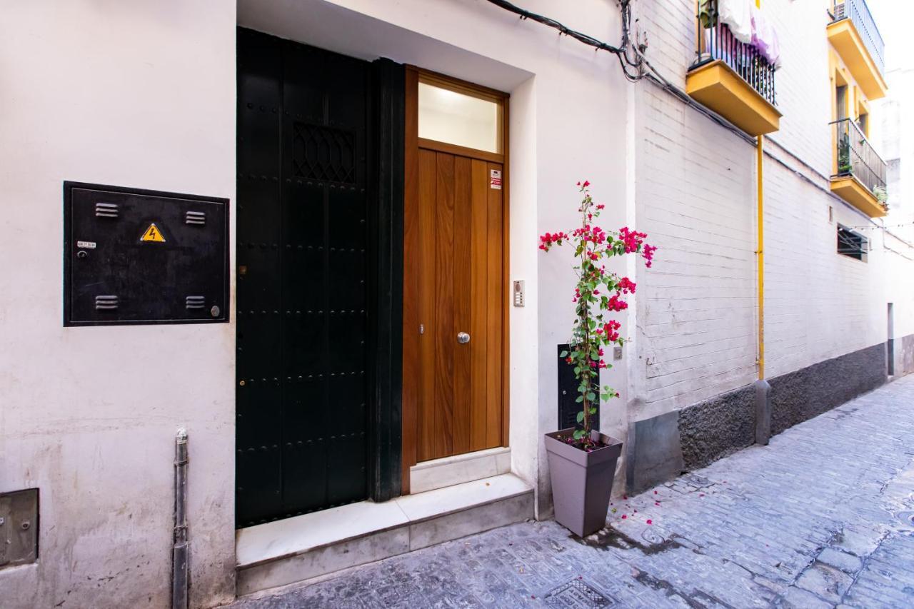 El Palomar Apartment Seville Luaran gambar